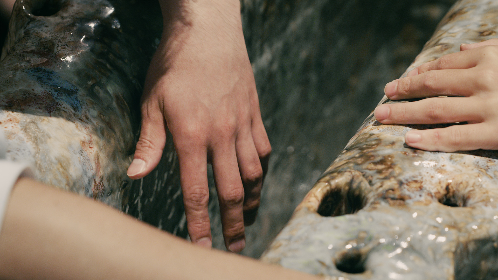 西條茜《Phantom Body》<i>Phantom Body</i> Akane Saijo